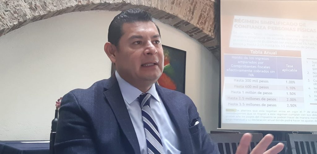 Pide Armenta Mier no criminalizar a las mujeres por estar a favor o contra el aborto