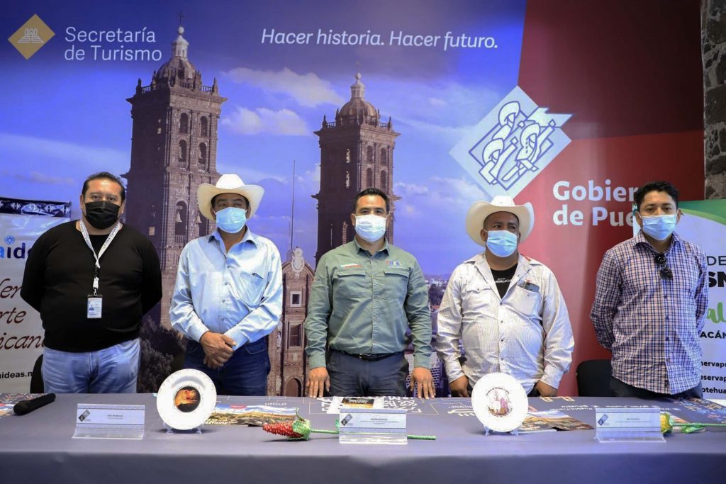 Presenta Secretaría de Turismo la Ruta del Mezcal