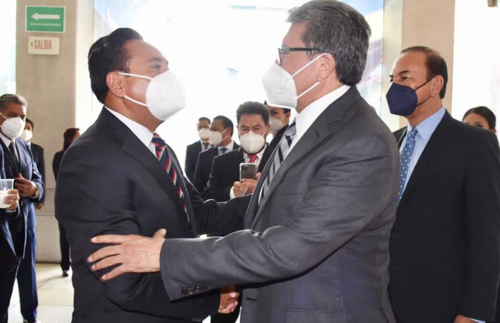 Ciudadanía muestra simpatía y apoyo al Presidente Municipal Jorge Corichi