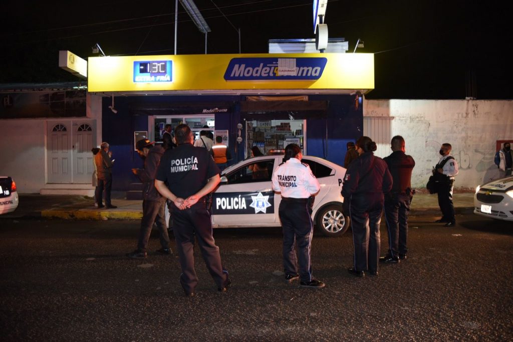 Ayuntamiento de Tlaxcala exhorta a 10 negocios de venta de alcohol a respetar las medidas sanitarias