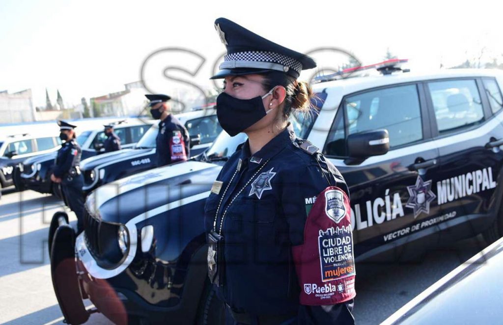 Detienen a 60 personas en Puebla capital