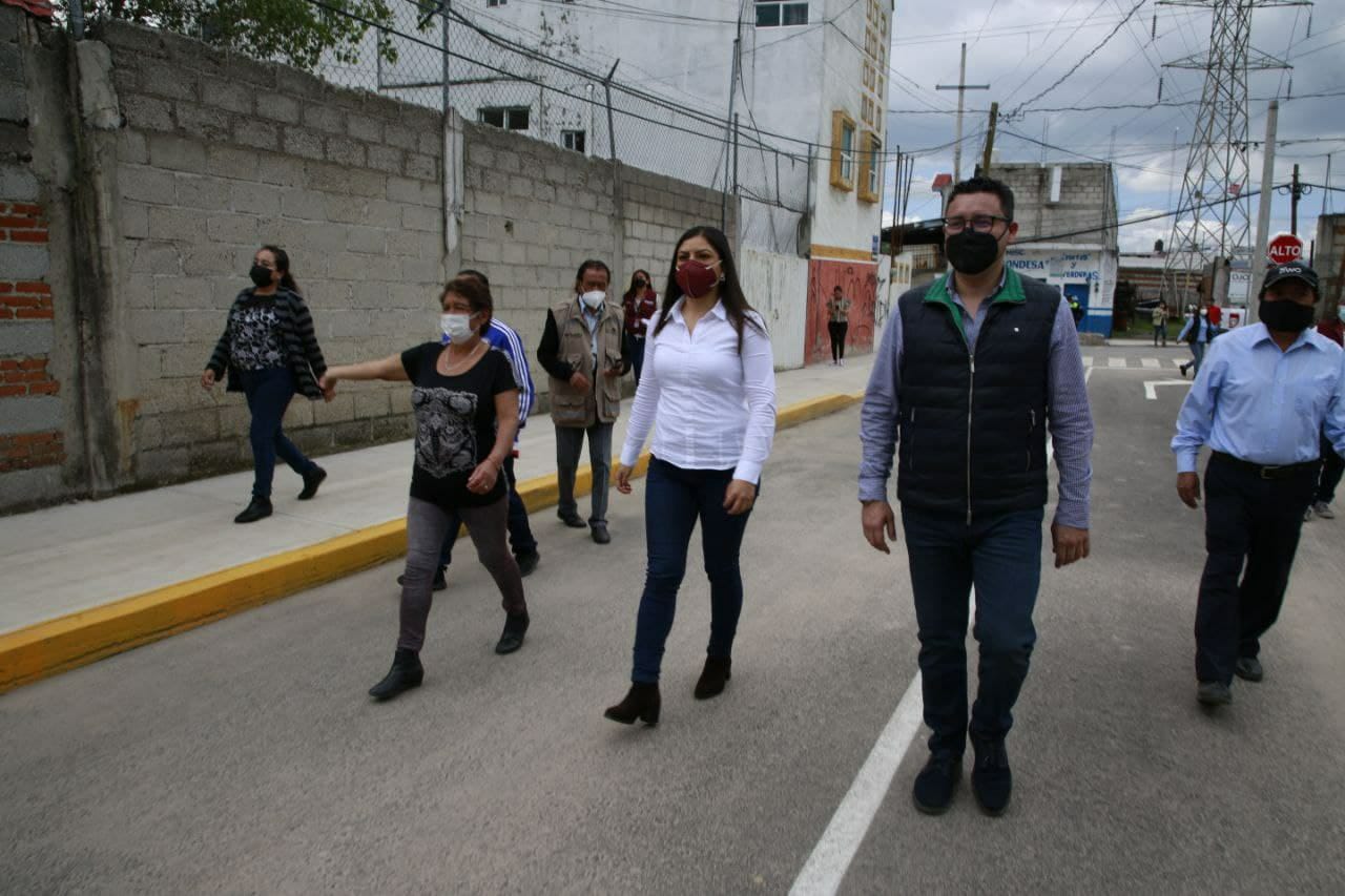 Entrega Ayuntamiento de Puebla tres calles nuevas y obras en Juntas Auxiliares