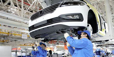 Lunes y martes, la Volkswagen se va de puente: Sindicato