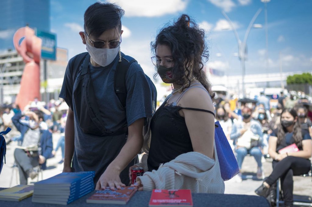 En promoción a la lectura, la BUAP se suma a “Para una nación que lee, recibe un libro gratuito”