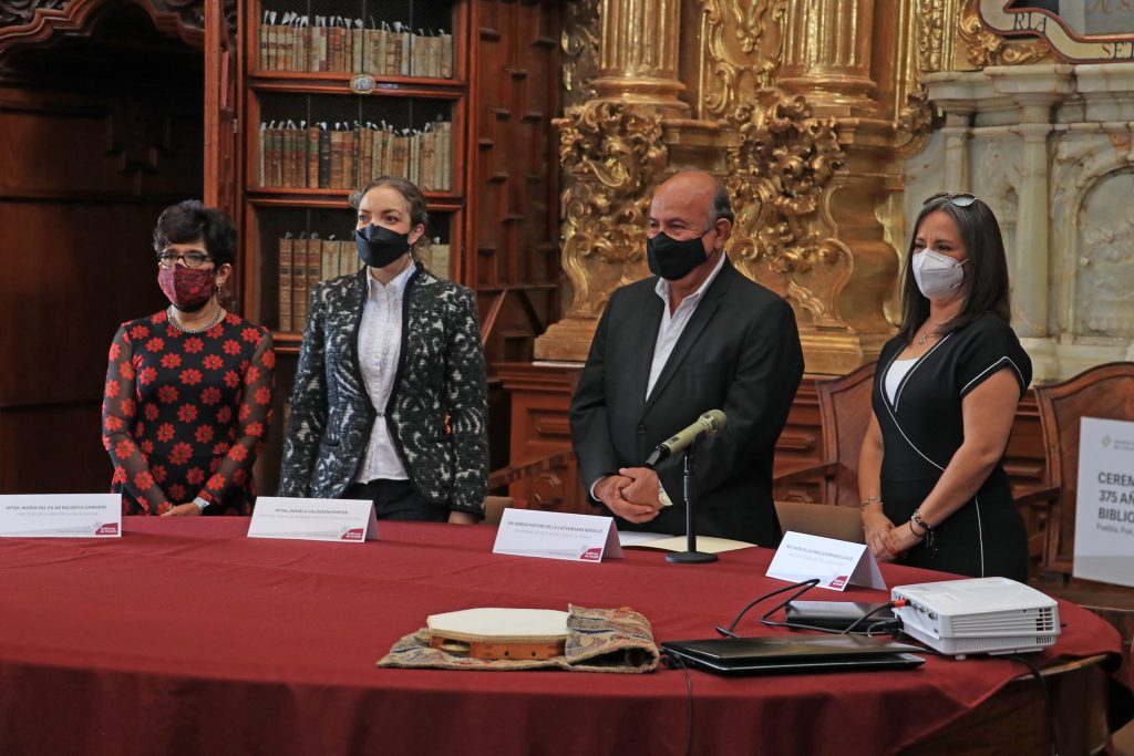 Con exposición, Cultura celebra el 375 Aniversario de la Biblioteca Palafoxiana