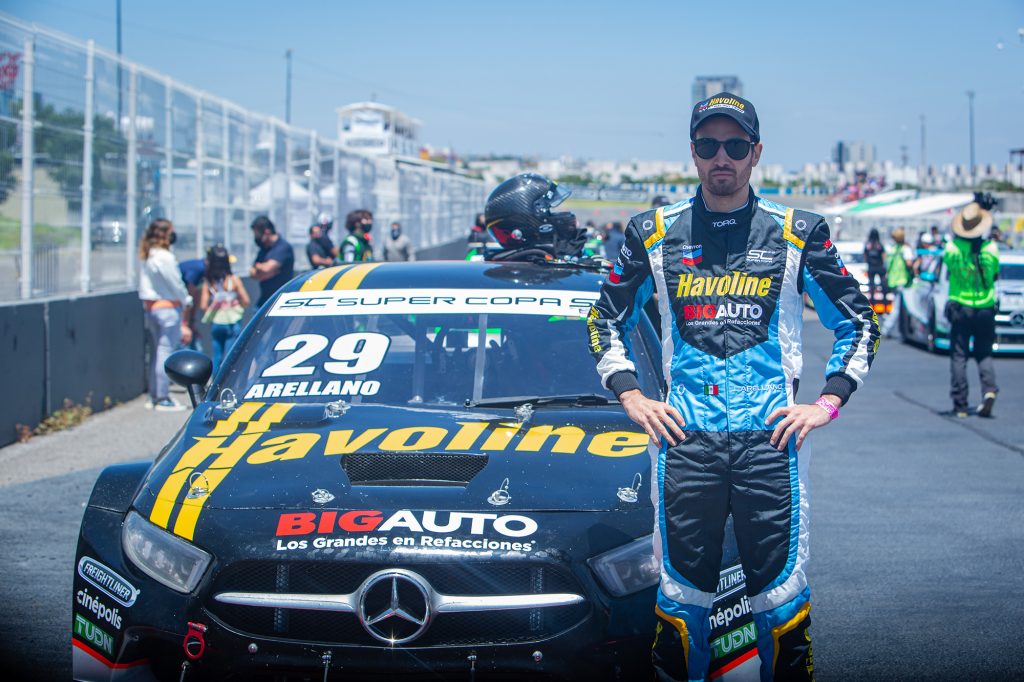 Complicado fin de semana para Rubén Rovelo en Querétaro