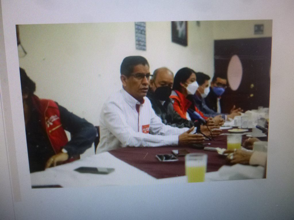 Antorcha Magisterial denuncia que hay contagios en maestros a una semana de las clases presenciales