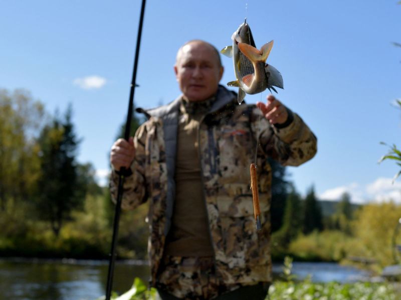 Putin la gozó en Siberia antes de ponerse en aislamiento