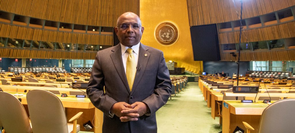 En un contexto de enfermedad y destrucción, el nuevo presidente de la Asamblea General busca esperanza