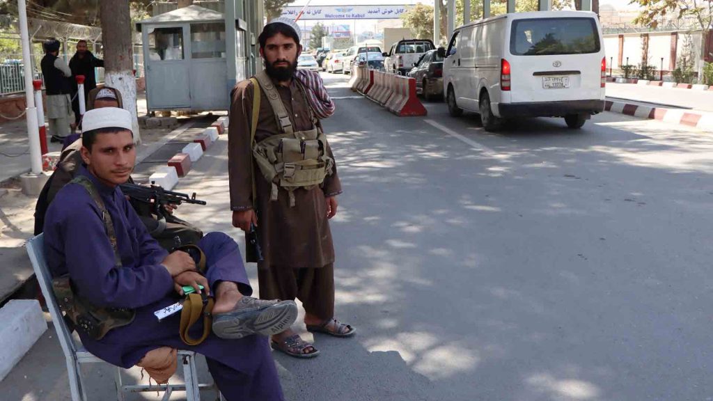 Afganistán: Los talibanes afirman que garantizarán la seguridad del personal humanitario