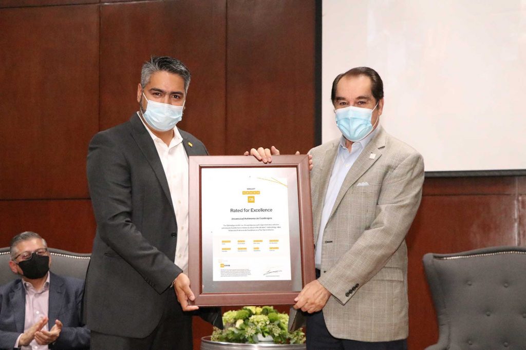 UAG confirma calidad educativa con 5 estrellas del QS Rating