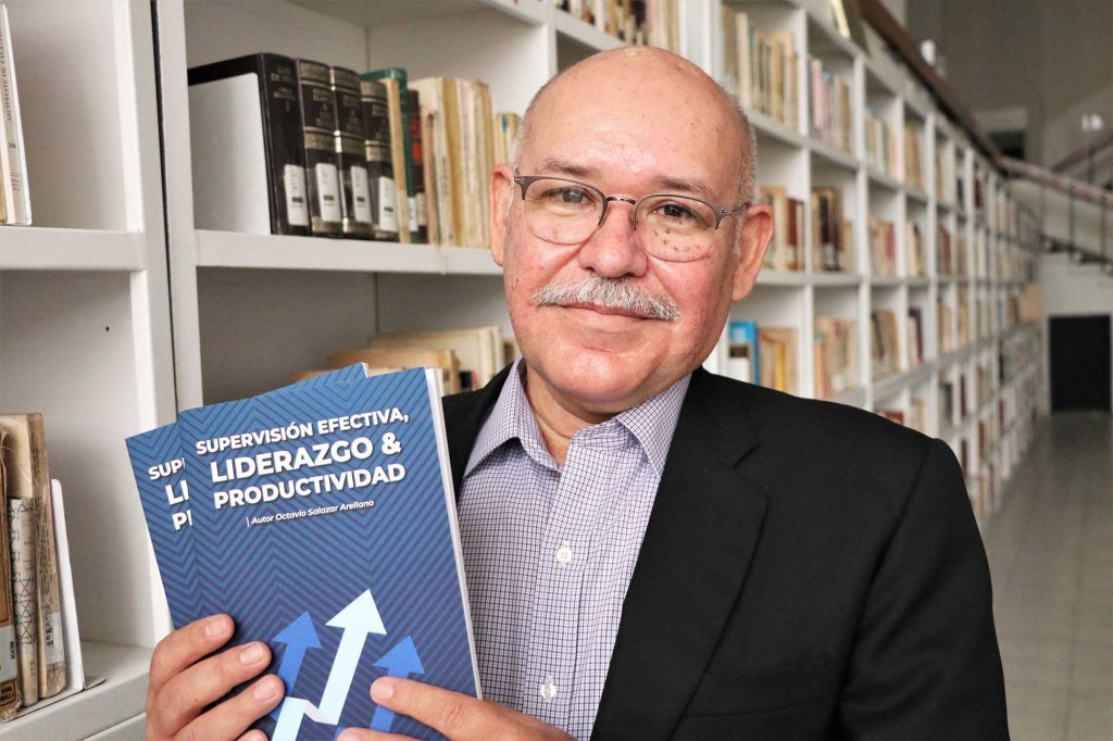 Los buenos jefes dejan huella, los malos, cicatrices: Mtro. Salazar Arellano, Egresado UAG