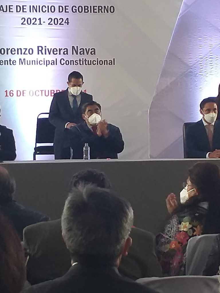 Fotonota: Lorenzo Rivera toma protesta como presidente municipal de Chignahuapan