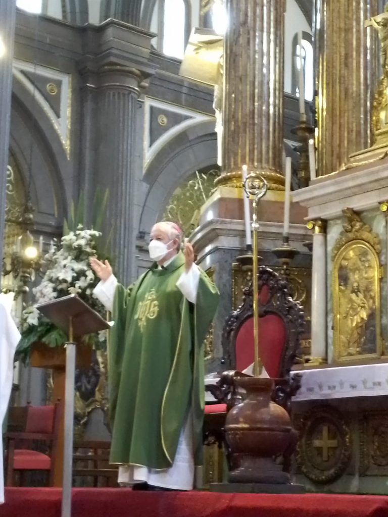 Pide Arzobispo de Puebla a los nuevos ayuntamientos no abusar del poder