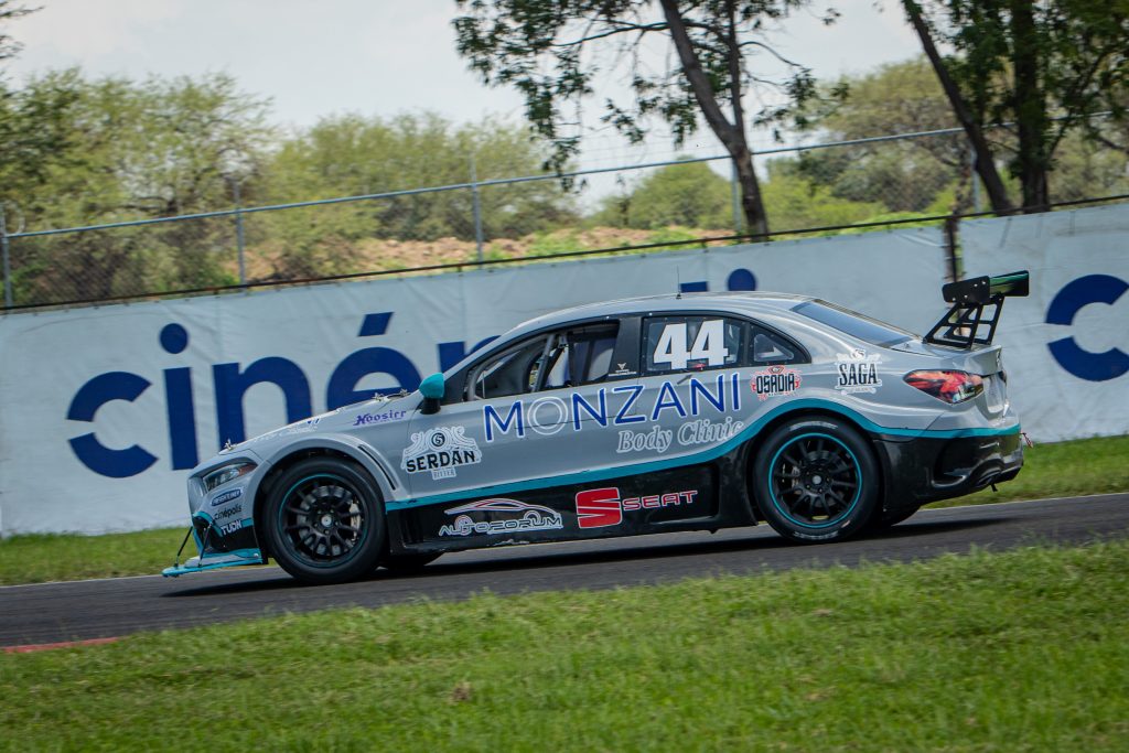 Los Zanella son protagonistas en la Mercedes-Benz Pro 2