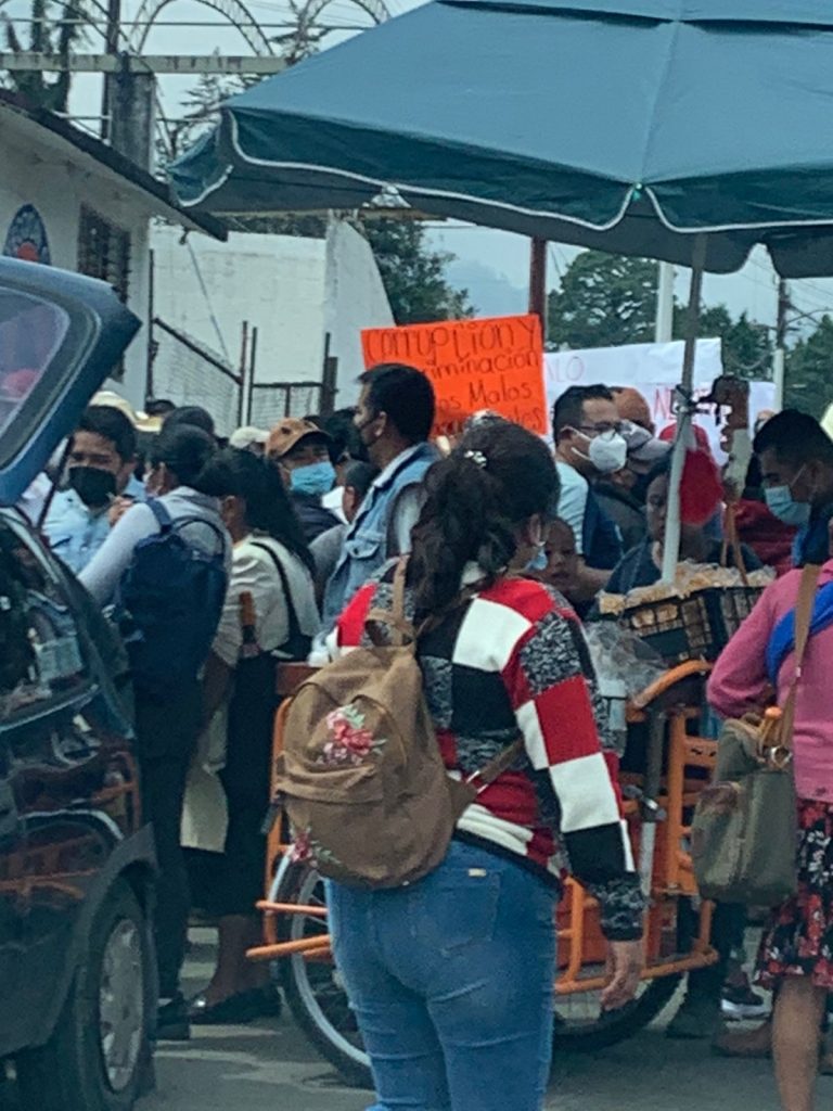 Desde Huauchinango: Afectados por Grace esperan a AMLO un día antes de su llegada