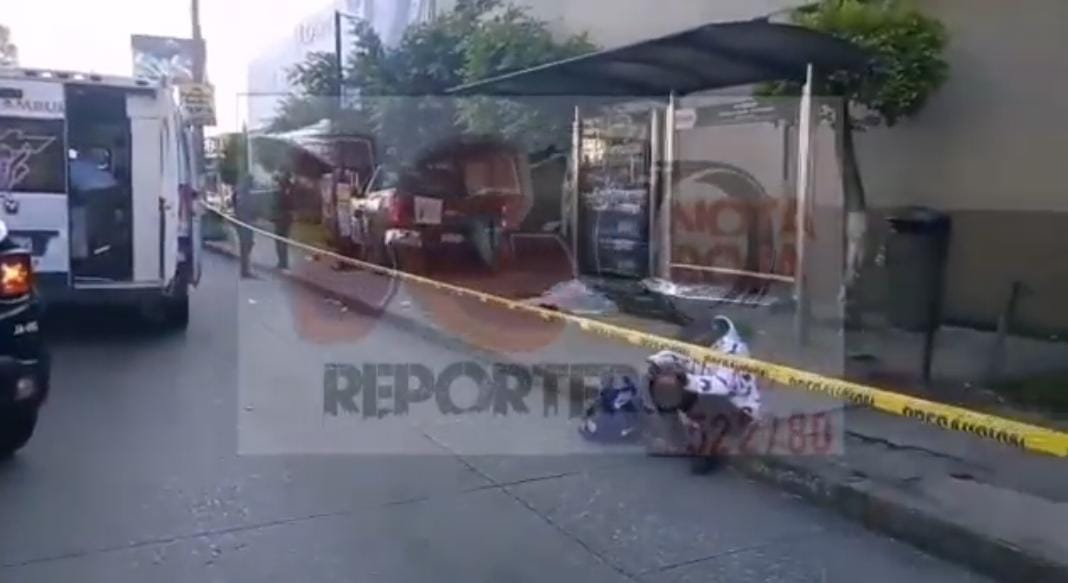 Video desde Puebla: Ebrio sujeto atropella a dos mujeres; una murió y otra quedó herida de gravedad