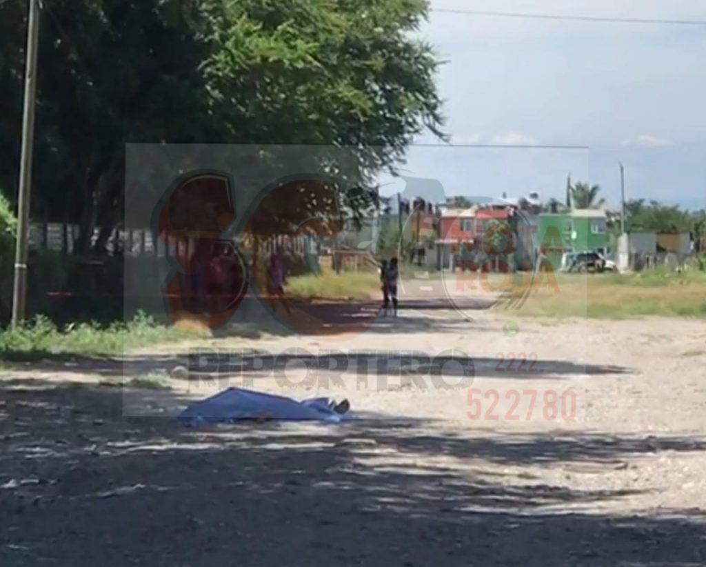 Por una posible sobredosis muere hombre en Izúcar