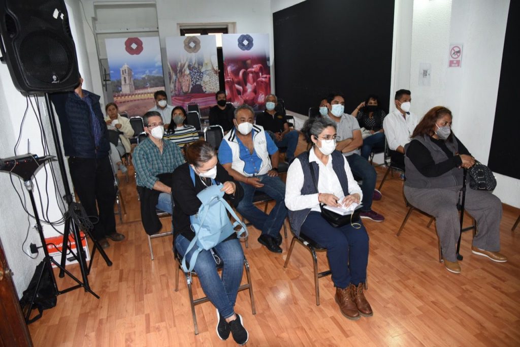 Se reúne Jorge Corichi con integrantes del sector restaurantero y de bares de Tlaxcala