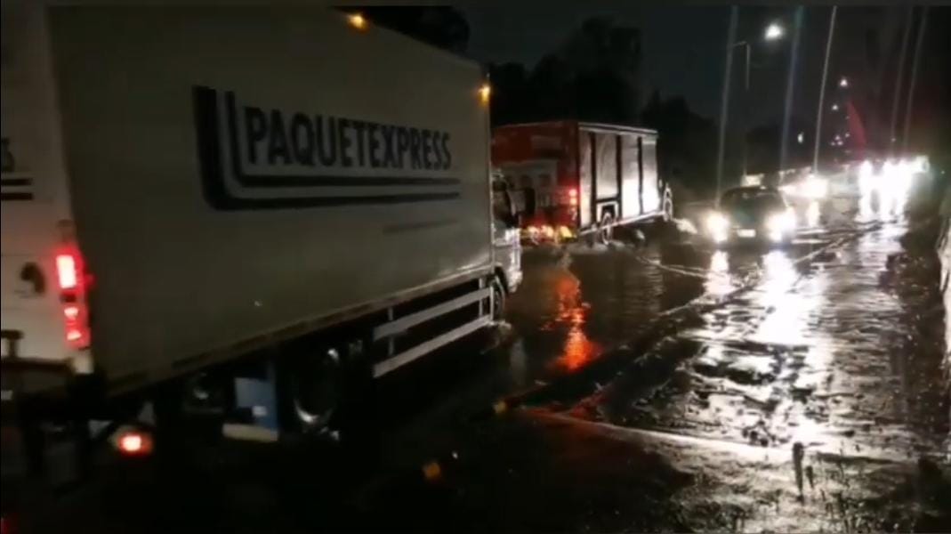 Video desde Puebla: Tromba de este miércoles provoca inundaciones en varias zonas de la ciudad