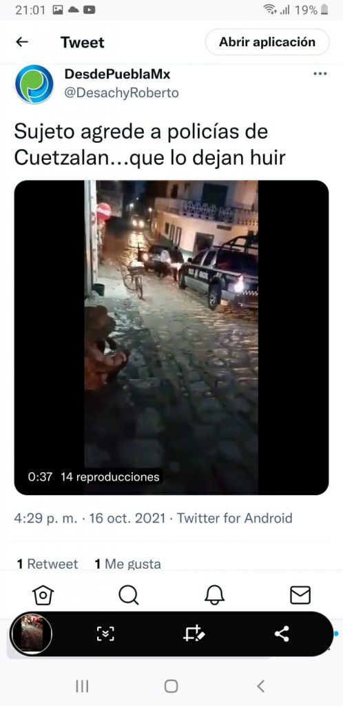 Video desde Puebla: Borracho agrede a policía de Cuetzalan…que lo deja ir