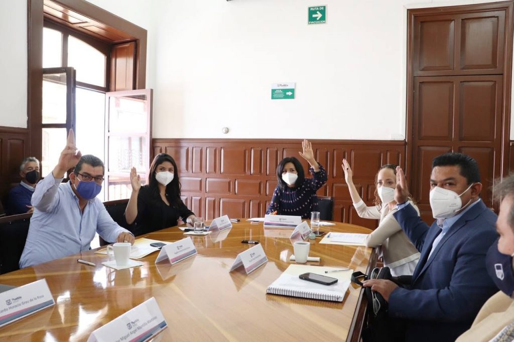 Se instalan las primeras 6 comisiones en el Cabildo de Puebla para el periodo 2021-2024