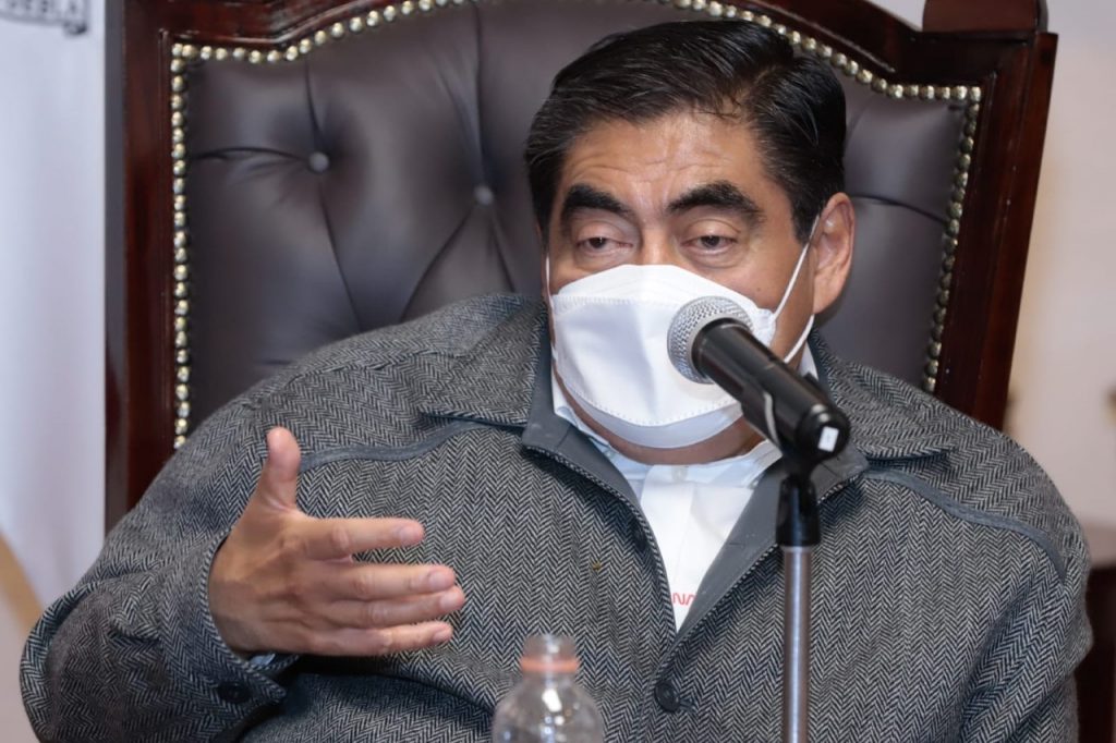 Video desde Puebla: Gobernador Miguel Barbosa anunció que en diciembre se presentará película sobre Puebla