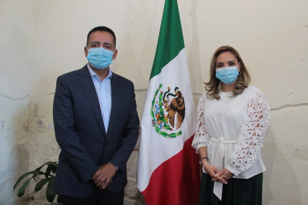 Paola Angón y Mundo Tlatehui se reúnen con delegados estatales