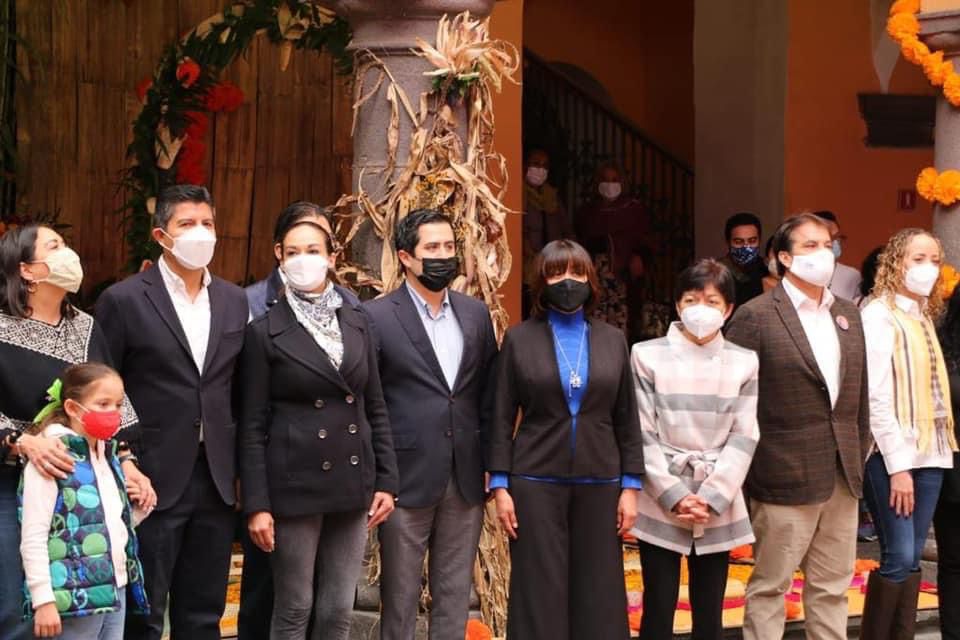 Chignahuapan brilla en la Ofrenda Monumental en Casa de Cultura de Puebla