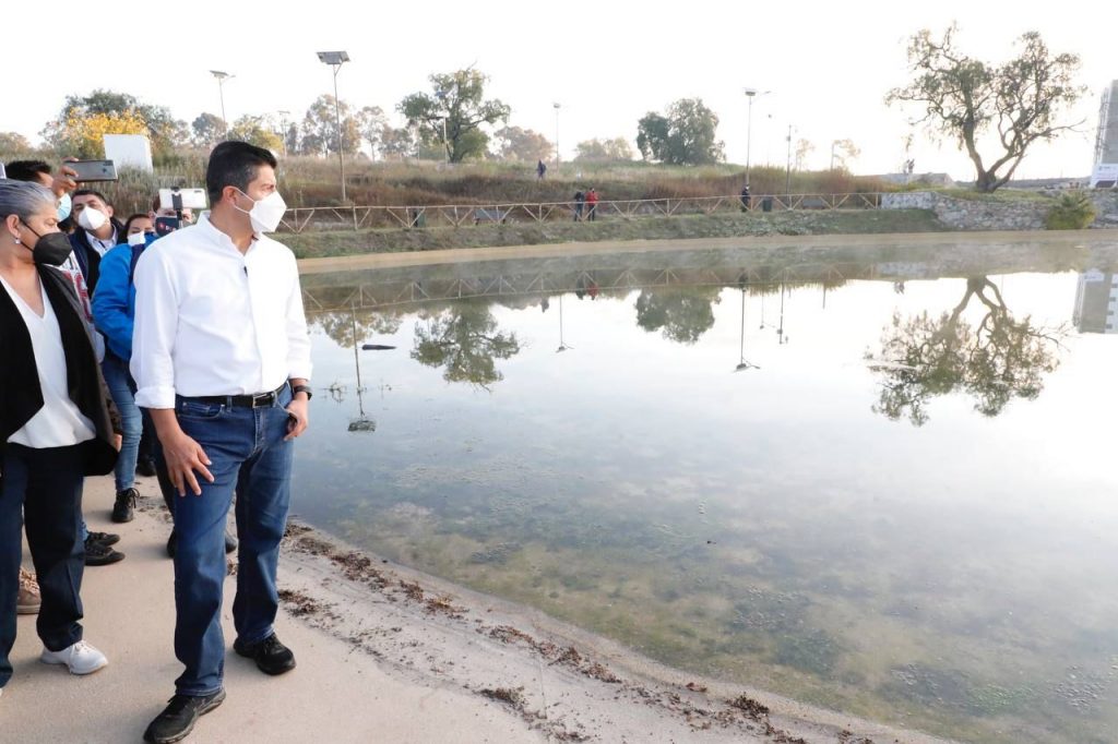 Video desde Puebla: Ayuntamiento inicia rehabilitación de parques