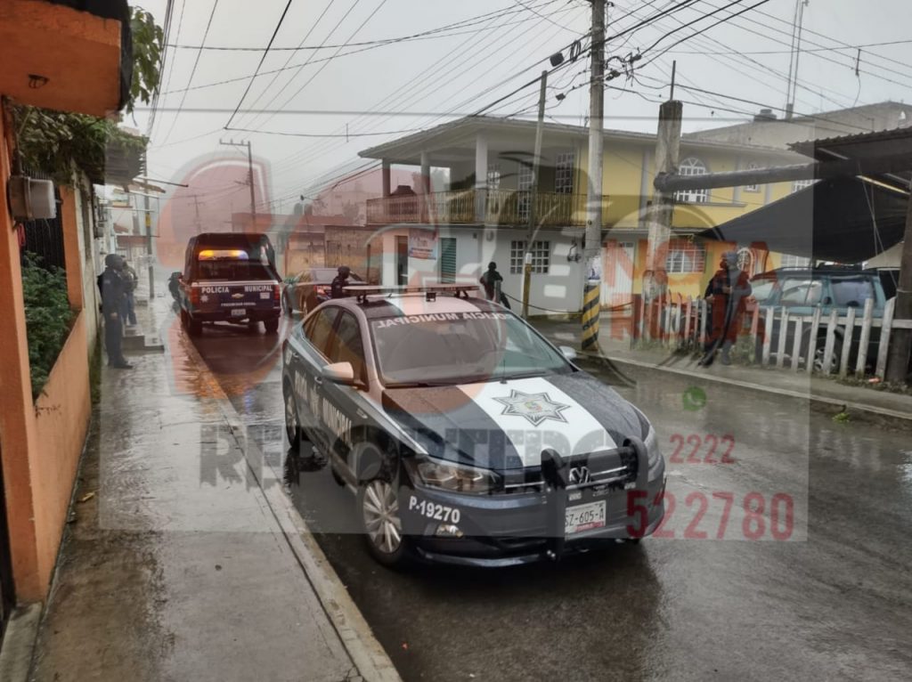 Ministeriales y municipales catean casa de “La Tía” En Teziutlán