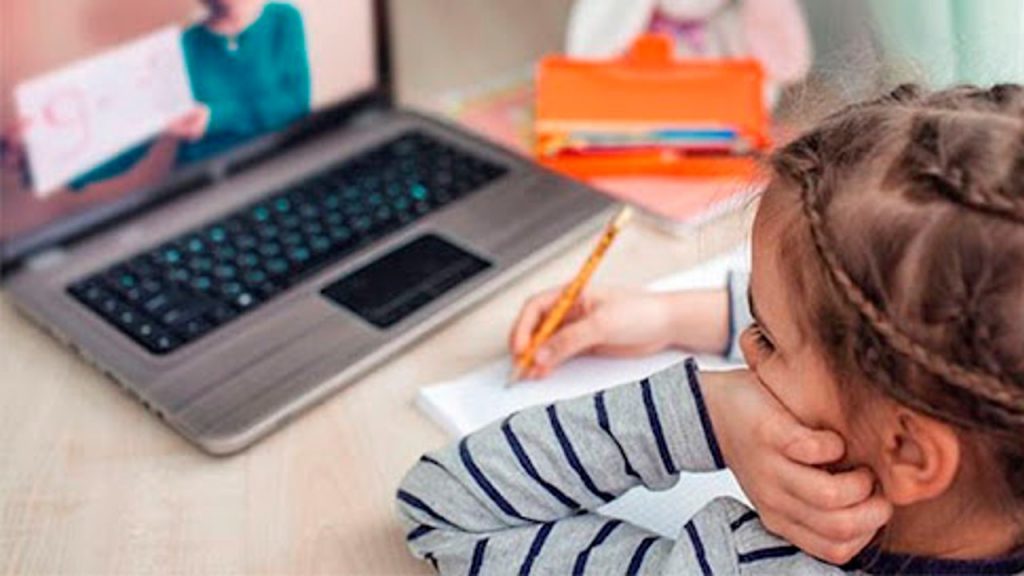 #Investigación estudiantes aún requieren adaptarse a aprender de manera remota