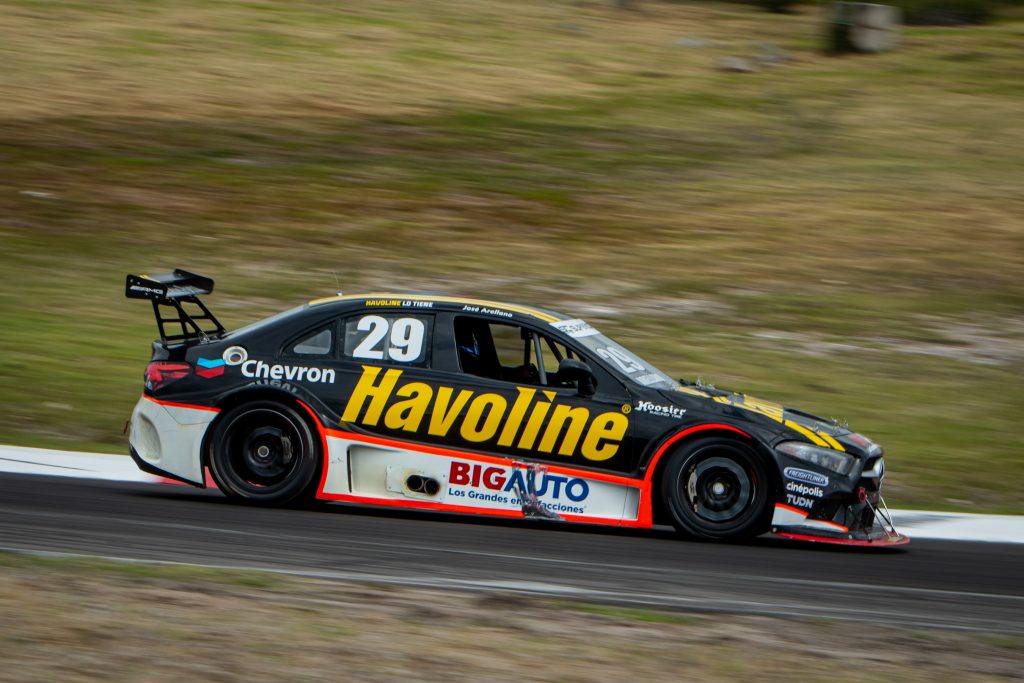 José Arellano estará en el Gran Premio de México con la Carrera Freightliner GTM