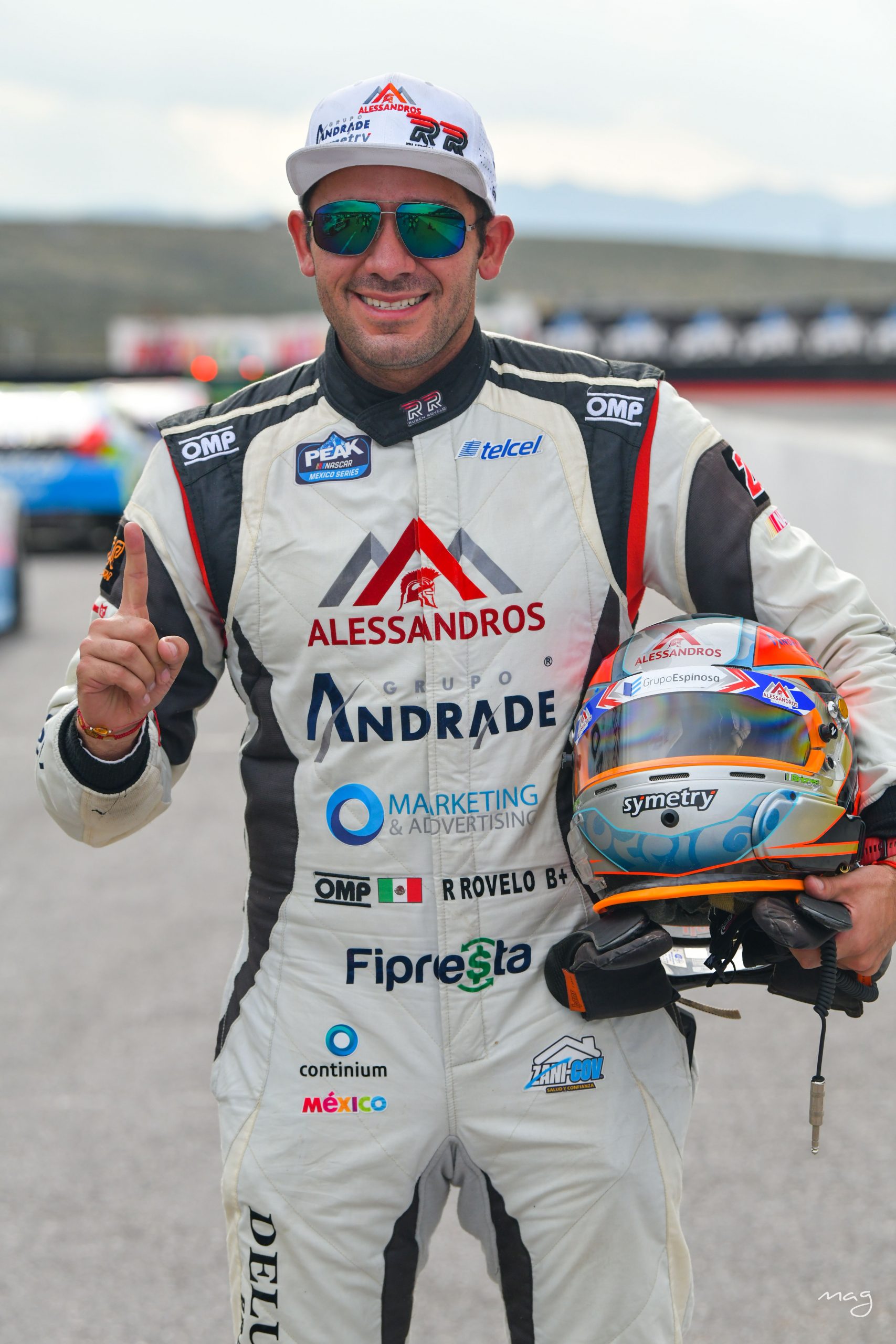 Rubén Rovelo empata récord de más victorias en NASCAR México