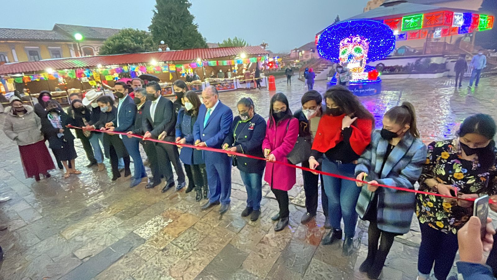 Zacatlán inaugura su Feria del Pan de Queso con catrina gigante de más de 6 mil piezas de conchas