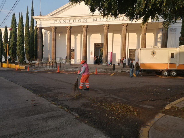 Servicio de limpia en Puebla capital trabajará de forma normal el 1 Y 2 de noviembre
