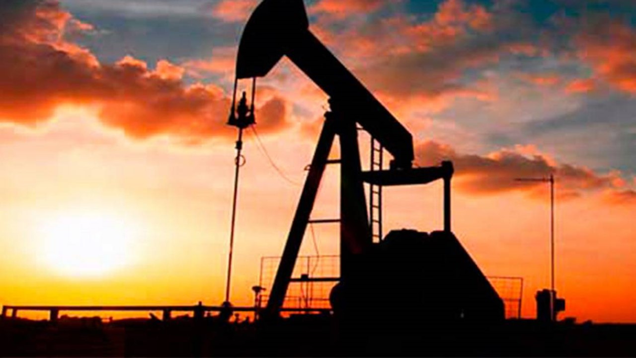 El Índice Nacional de Precios Productor (INPP) Total, incluyendo petróleo, registró un incremento de 0.99% mensual y de 9.90% anual