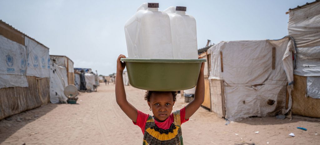 El agua, riesgo de desastre o escasez grave, según la zona del mundo