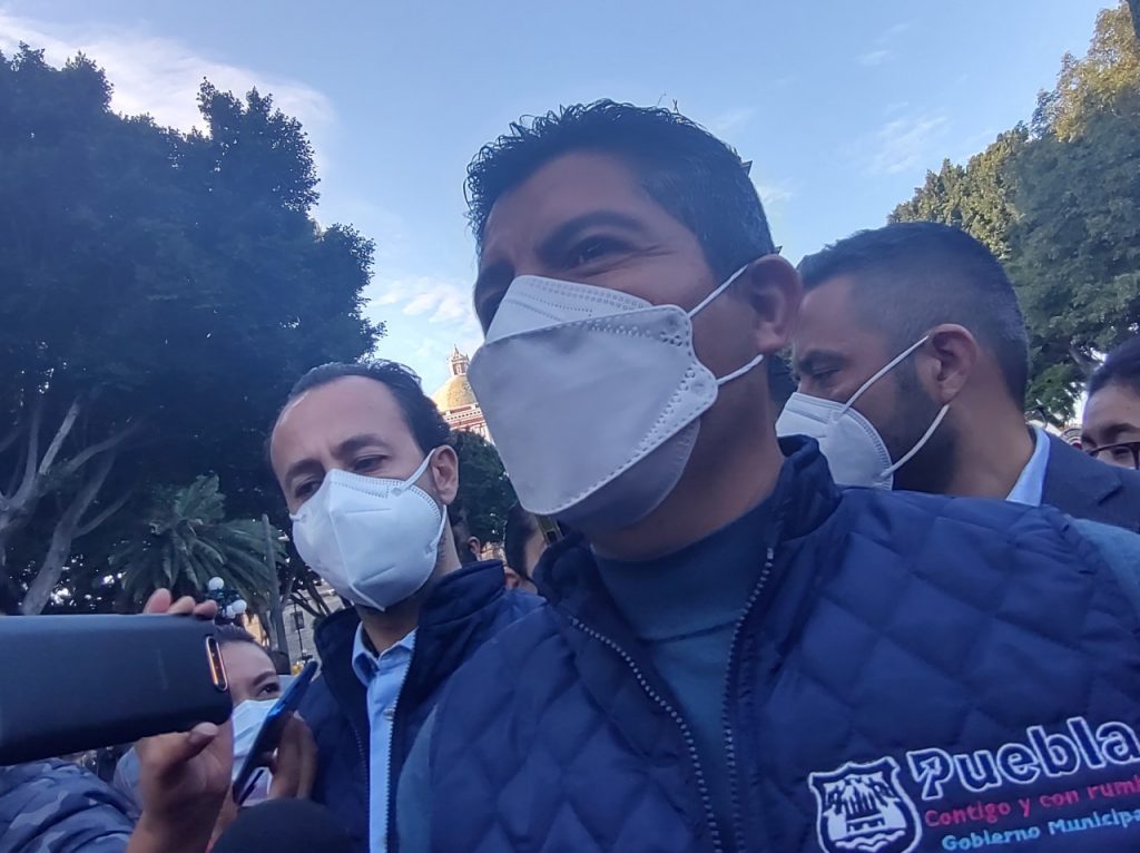 Colocación de adoquines de la 8, 10 y 12 poniente, en próximos días: Eduardo Rivera