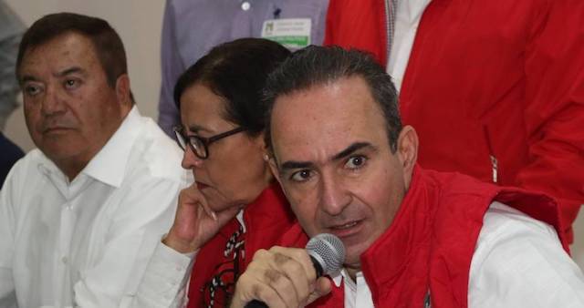 “Rivera Pérez puede adquirir una línea de crédito, incluso sin consentimiento del propio Congreso”: Estefan Chidiac