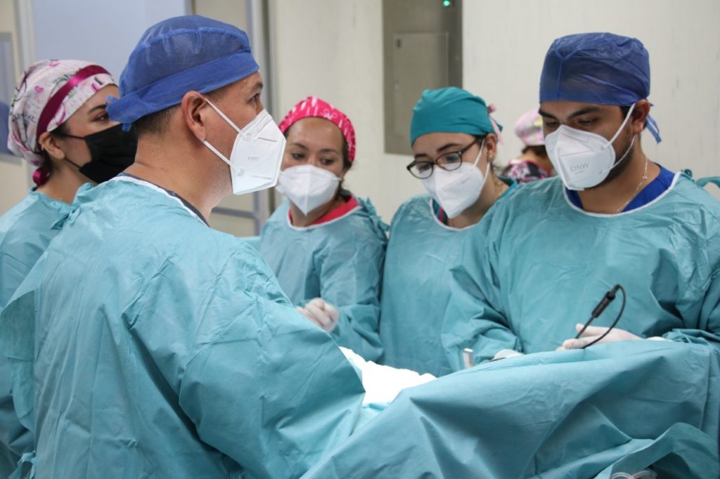 Abre ISSSTEP primer periodo de ingreso a residencias médicas 2021