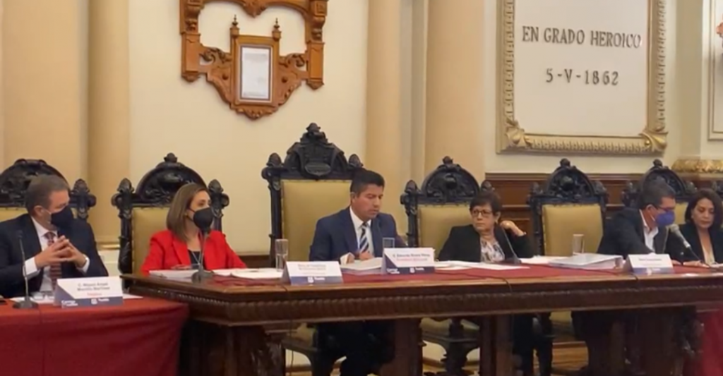 Avala Cabildo de Puebla condonación de impuestos predial y limpia en 100 predios dañados por explosión en Xochimehuacan