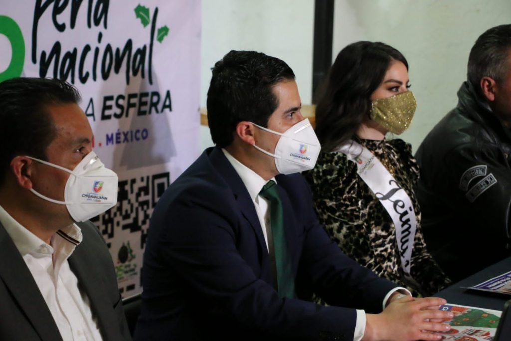 Video desde Puebla: Chignahuapan espera más de 250 mil visitantes en su 25 Feria Nacional del Árbol y la Esfera