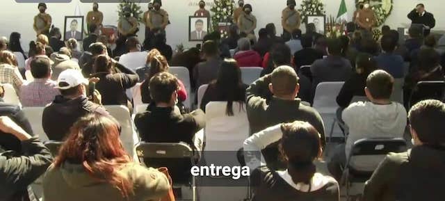 Video desde Puebla: Miguel Barbosa encabeza ceremonia en honor a los agentes asesinados en Tecamachalco