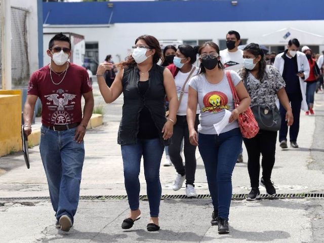 En Puebla, quienes no tengan vacuna covid no podrán ingresar a lugares públicos