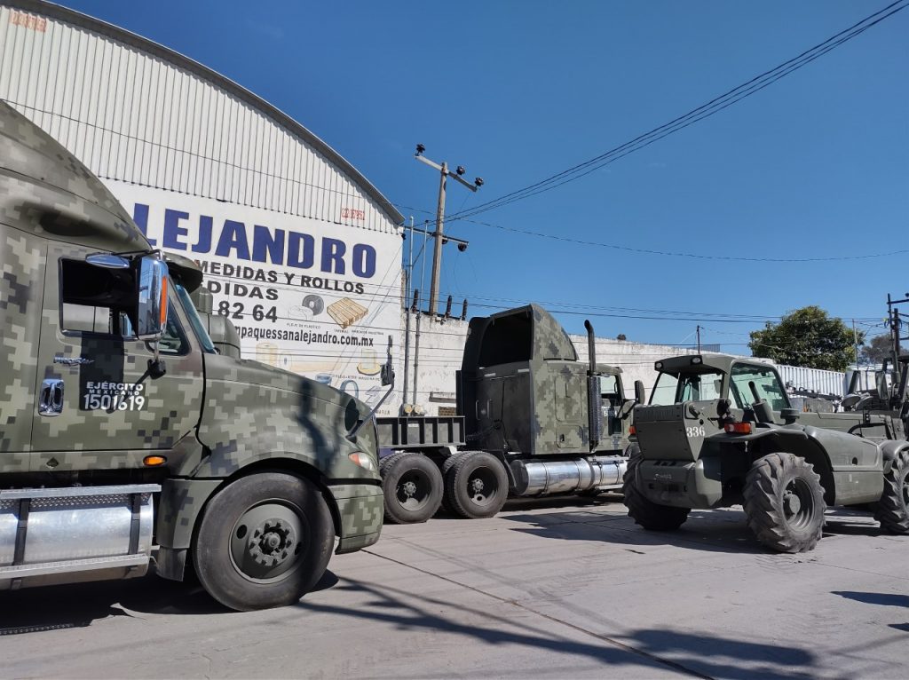 Comienza a llegar maquinaria para reconstrucción de San Pablo Xochimehuacán