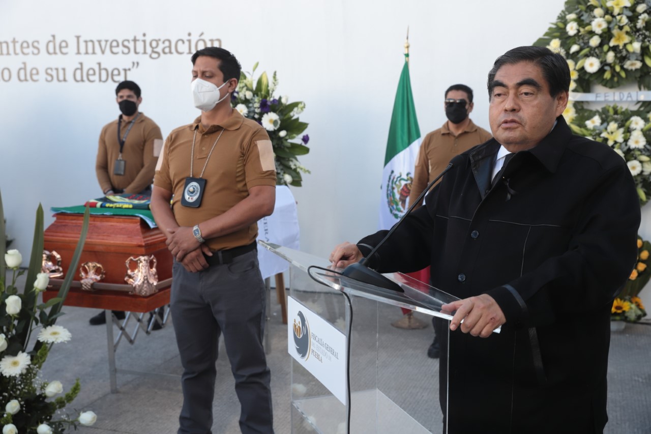 Llegaremos al fondo de la matanza contra policías ministeriales en Tecamachalco, subrayó el gobernador Miguel Barbosa