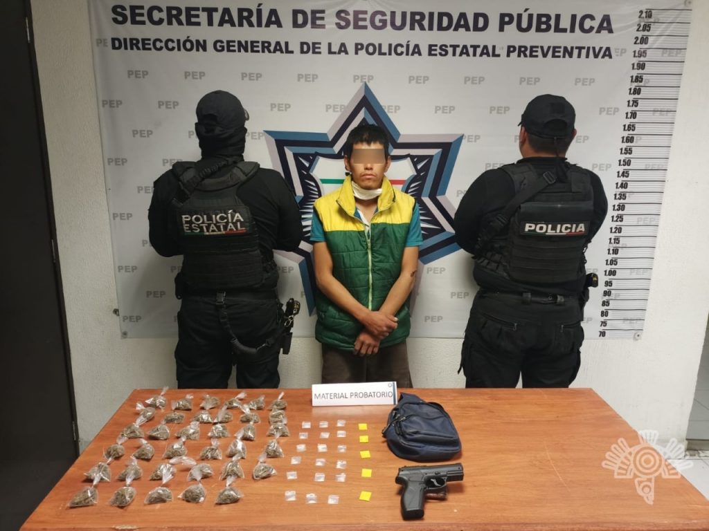 Captura policía estatal a presunto narcovendedor en la Angelópolis