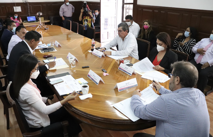 Aprueba comisión de gobernación reinstalación de mercados temporales en Puebla Capital