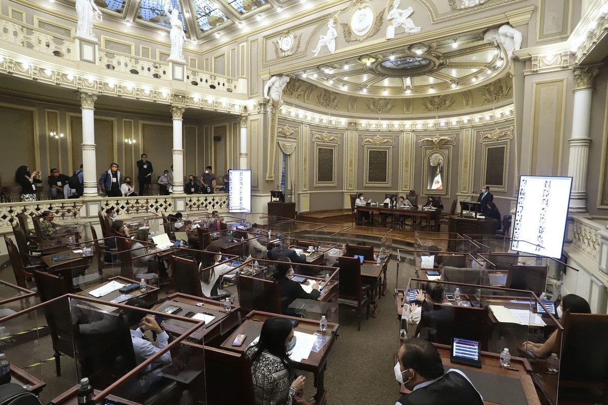 Avala Congreso Nueva Ley de Transporte en Puebla 